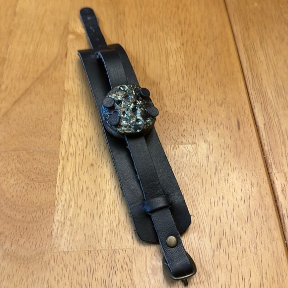 Adjustable genuine leather bracelet raku, nail head, pottery - Picture 2 of 4